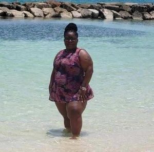 Meet your Posher, Teia